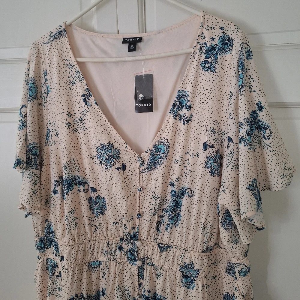 Torrid floral maxi dress - NWT - Picture 4 of 10